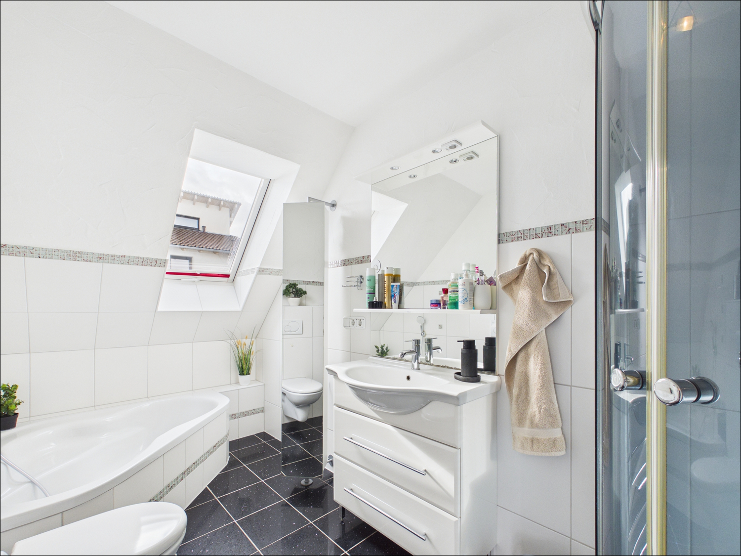 Badezimmer OG-links