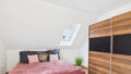 Schlafzimmer OG-links