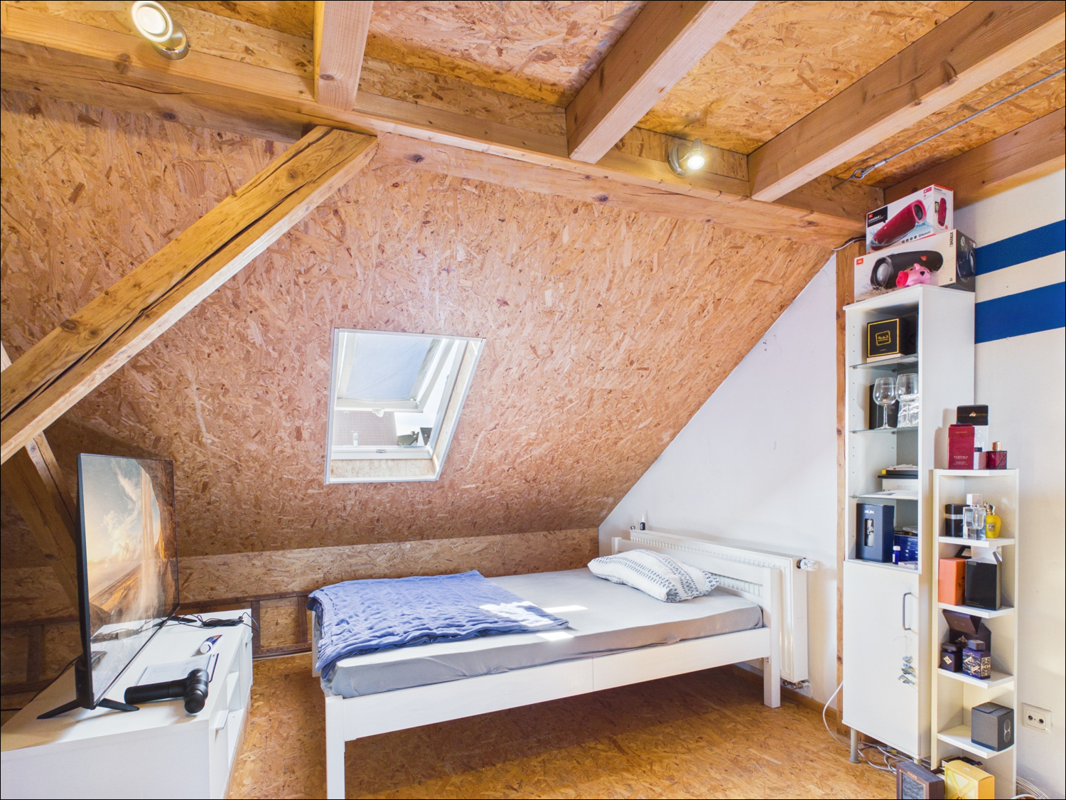Schlafzimmer DG