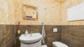 separates WC